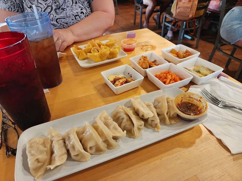 Yaki Mandu
